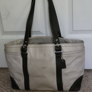 White coach tote bag